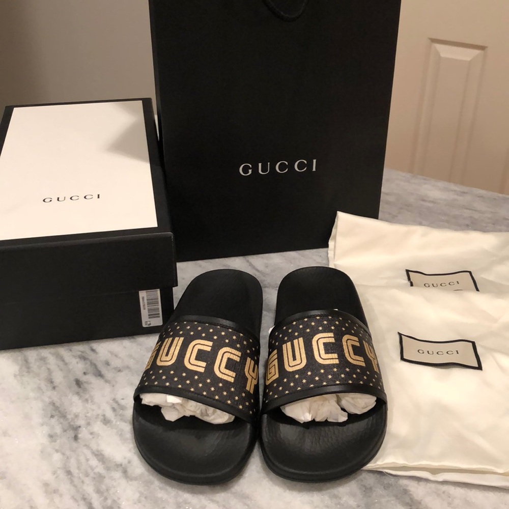 Gucci Pursuit Guccy Slide